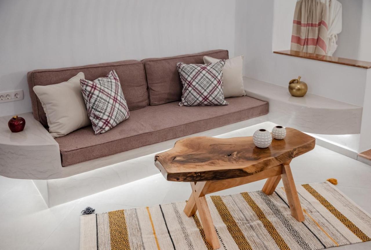 Sun Angelos Oia - Luxury Cave Suites Dış mekan fotoğraf