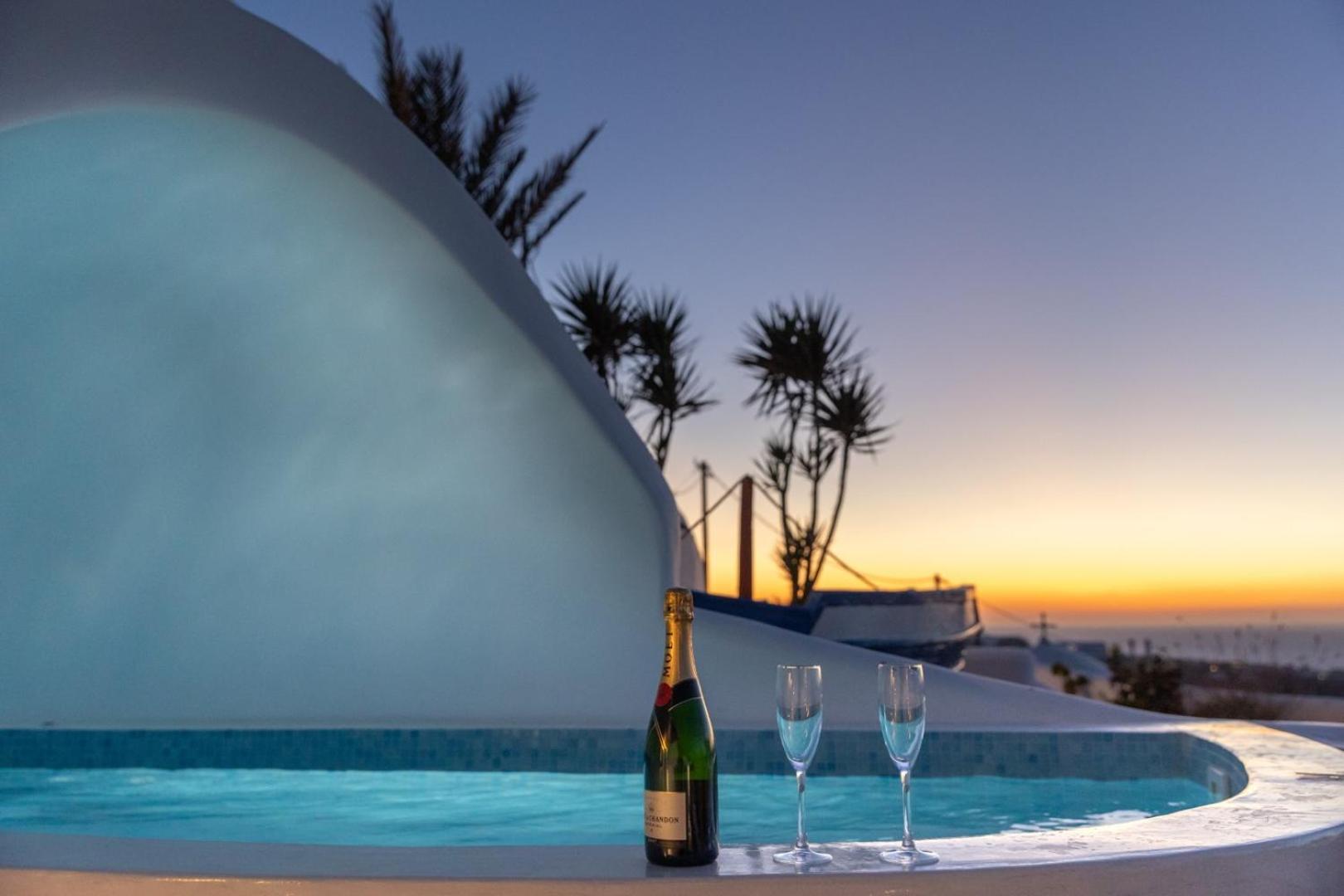 Sun Angelos Oia - Luxury Cave Suites Dış mekan fotoğraf